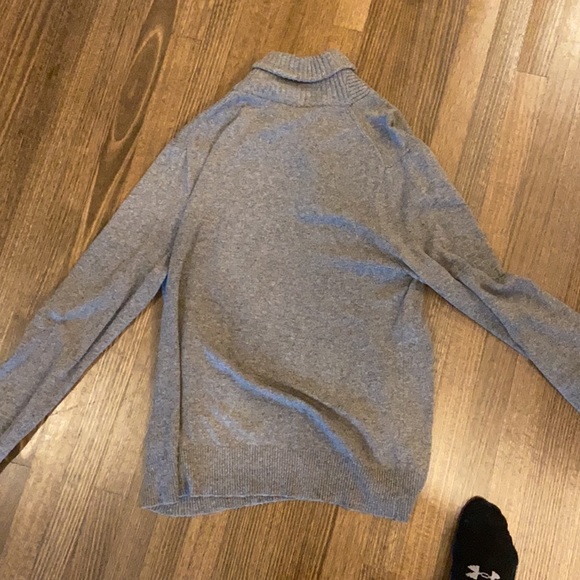 J. Crew Mercantile Men’s Sweater - Picture 5 of 5